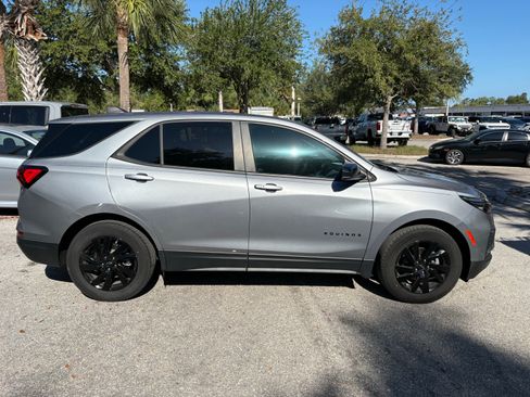 Used 2023 Chevrolet Equinox LS w/ LS Convenience Package FWD image 7
