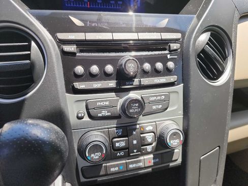 Used 2013 Honda Pilot EX image 24