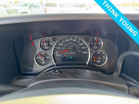New 2025 Chevrolet Express 2500 w/ Enhanced Convenience Package image 16