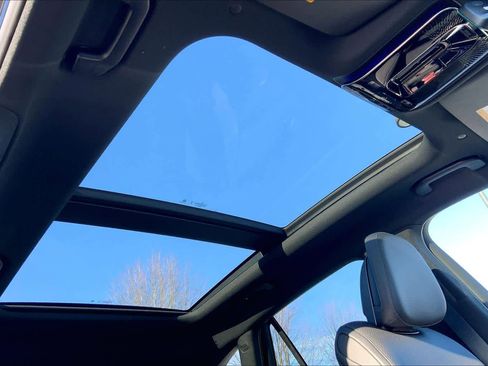 New 2026 Mercedes-Benz GLC 300 4MATIC image 11