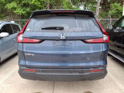 Used 2025 Honda CR-V EX-L image 5