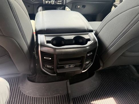 Used 2024 RAM 1500 Big Horn AWD/4WD image 17