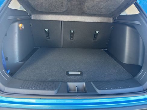 New 2026 Chevrolet Trax LT w/ Sunroof Package image 20