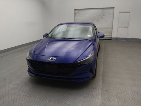 Used 2023 Hyundai Elantra SEL w/ Cargo Package image 15