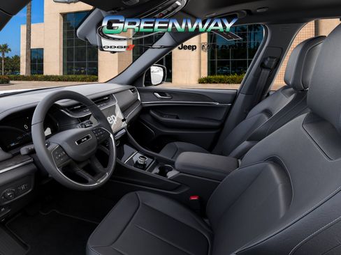New 2026 Jeep Grand Cherokee L Limited RWD image 22