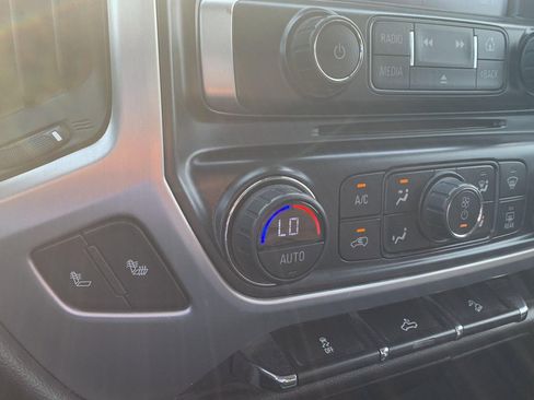 Used 2015 GMC Sierra 1500 SLE w/ SLE Value Package AWD/4WD image 13