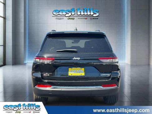 Certified 2025 Jeep Grand Cherokee Limited AWD/4WD image 4