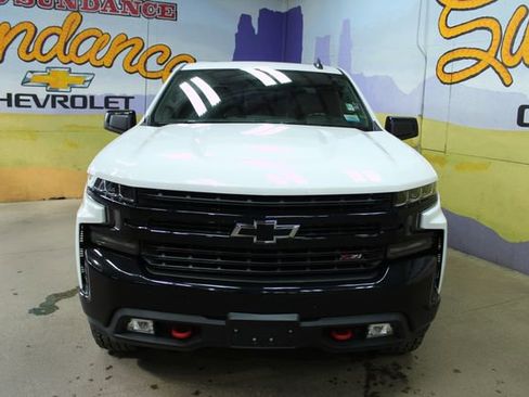 Used 2020 Chevrolet Silverado 1500 LT Trail Boss AWD/4WD image 3