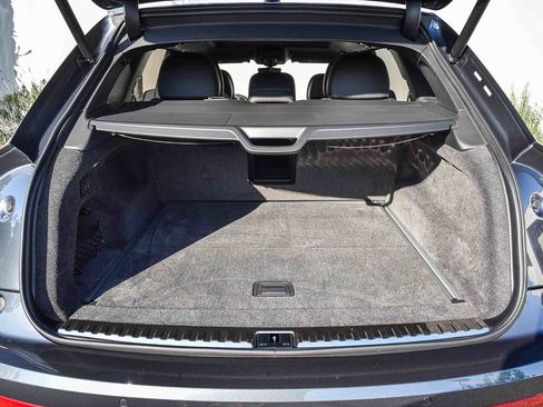 New 2025 Bentley Bentayga Extended Wheelbase image 29