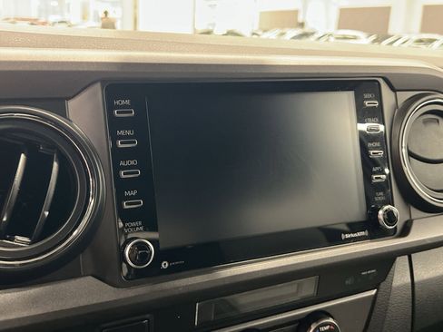 Used 2023 Toyota Tacoma TRD Sport image 15