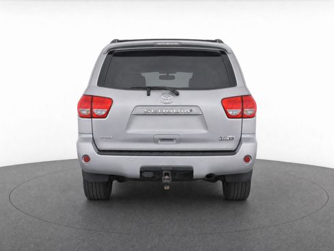 Used 2008 Toyota Sequoia SR5 AWD/4WD image 4