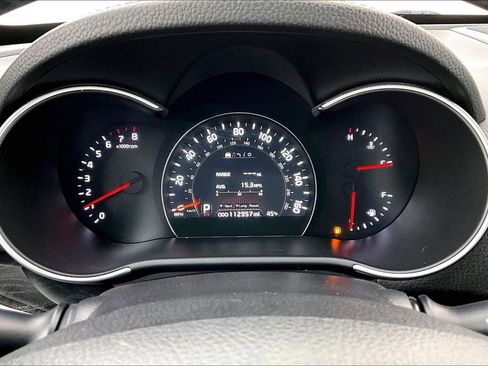 Used 2015 Kia Sorento SX image 26