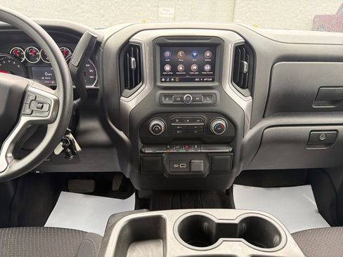 Used 2022 Chevrolet Silverado 1500 Custom w/ Safety Confidence Package image 27