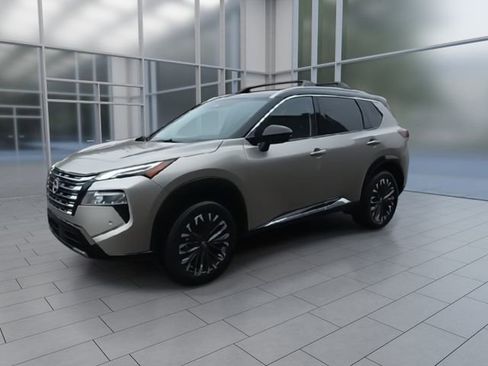 New 2026 Nissan Rogue Platinum w/ Platinum Premium Package image 4