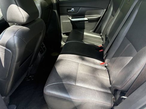Used 2011 Ford Edge Limited FWD image 21