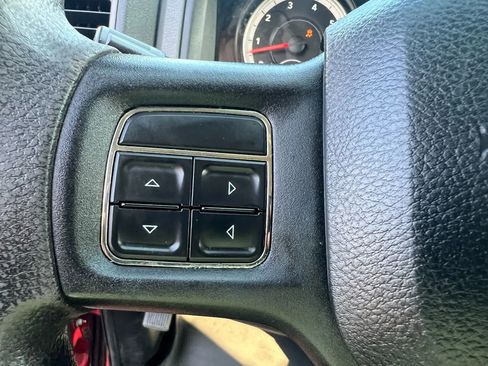 Used 2013 RAM 1500 Express image 35
