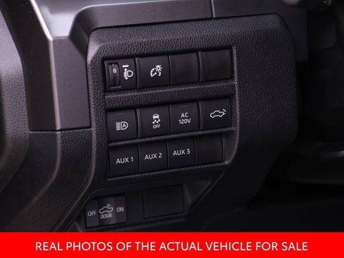 Certified 2025 Toyota Tacoma TRD Off-Road w/ TRD Off Road Premium Package AWD/4WD image 16
