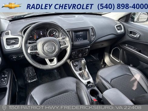 Used 2019 Jeep Compass Latitude w/ Popular Equipment Group image 14