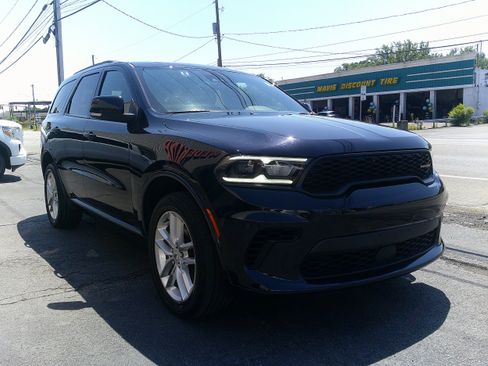 Used 2024 Dodge Durango GT AWD/4WD image 7