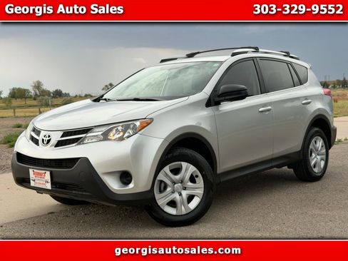 Used 2015 Toyota RAV4 LE AWD/4WD image 1