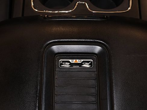 Used 2018 Chevrolet Silverado 1500 LT w/ All Star Edition AWD/4WD image 31