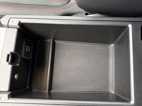 Used 2019 BMW 330i Sedan w/ Convenience Package RWD image 16