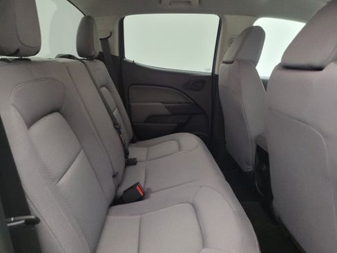 Used 2015 Chevrolet Colorado W/T w/ WT Convenience Package RWD image 19