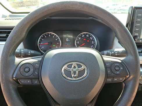 Used 2020 Toyota RAV4 XLE w/ All Weather Liner Package AWD/4WD image 19