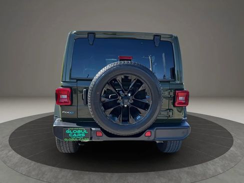 Used 2021 Jeep Wrangler Unlimited Sahara w/ Cold Weather Group AWD/4WD image 6