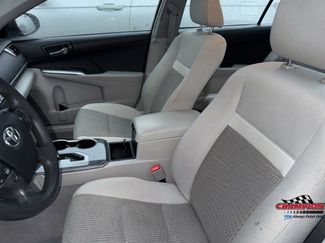 Used 2013 Toyota Camry Hybrid video 3