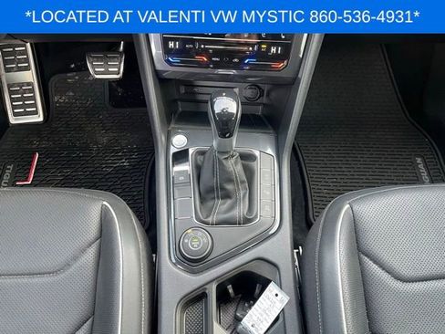 Certified 2023 Volkswagen Tiguan SEL R-Line image 16