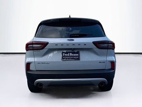Used 2025 Ford Escape Active w/ Tech Pack #1 image 7