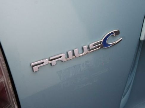 Used 2013 Toyota Prius C One FWD image 9