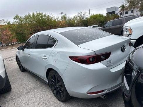 Used 2024 MAZDA MAZDA3 s image 3