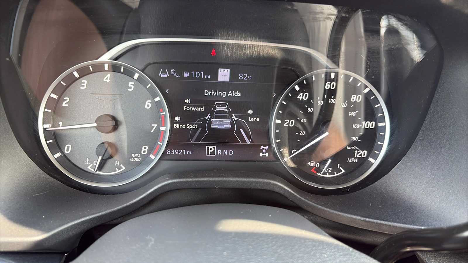 Used 2021 Nissan Titan SV w/ SV Convenience Package AWD/4WD image 10