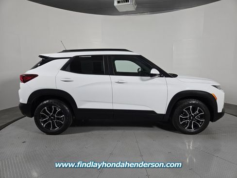Used 2023 Chevrolet TrailBlazer ACTIV w/ Convenience Package FWD image 7