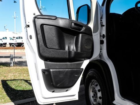 Used 2021 RAM ProMaster 2500 image 35