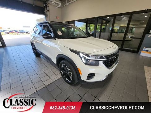 Used 2026 Kia Seltos S FWD image 1