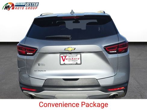 Used 2024 Chevrolet Blazer LT w/ Convenience Package image 3
