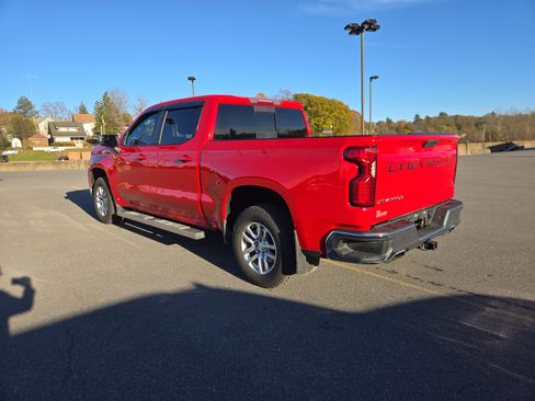 Used 2021 Chevrolet Silverado 1500 LT image 6