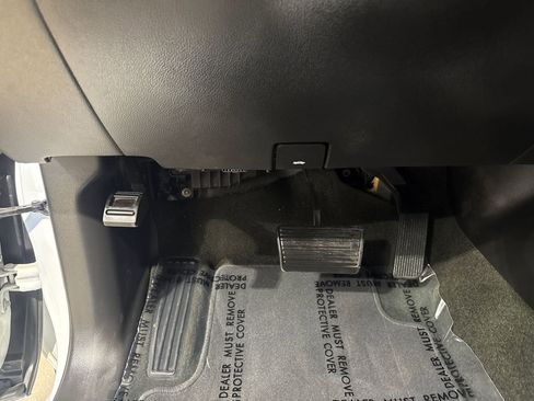 Used 2017 GMC Sierra 3500 Denali image 95