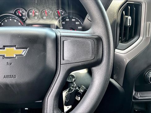Used 2020 Chevrolet Silverado 1500 Custom w/ Infotainment Package RWD image 25