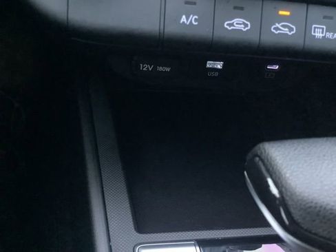 Certified 2025 Hyundai Elantra SE w/ Cargo Package image 27