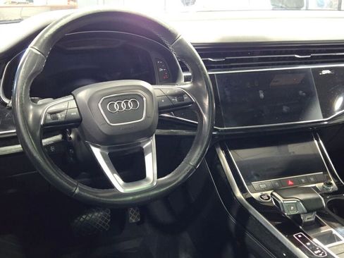 Used 2022 Audi Q7 2.0T Premium image 26
