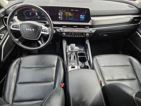 Used 2025 Kia Telluride S AWD/4WD image 18