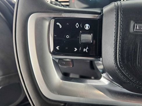 New 2025 Land Rover Range Rover SE image 27