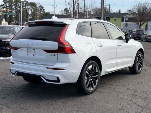 New 2026 Volvo XC60 B5 Plus w/ Protection Package Premier image 19