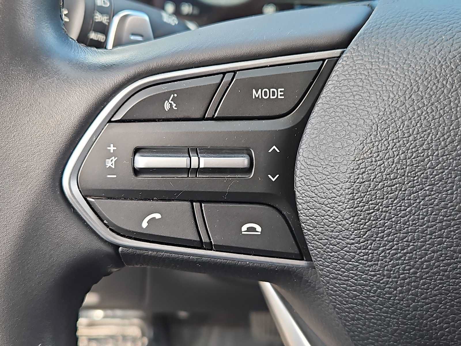 Certified 2023 Hyundai Santa Fe SEL w/ Premium Package FWD image 23