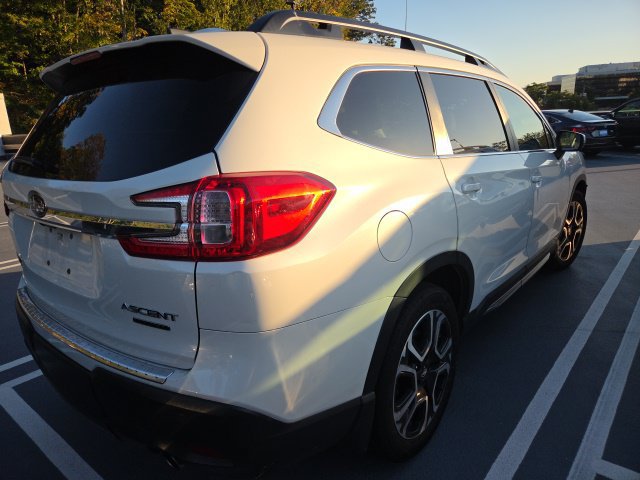 Used 2023 Subaru Ascent Limited AWD/4WD image 15