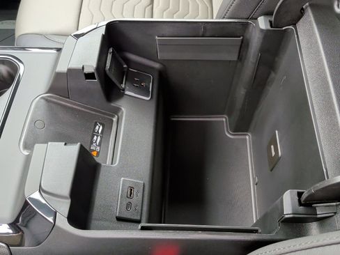 New 2026 Chevrolet Silverado 2500 ZR2 AWD/4WD image 35